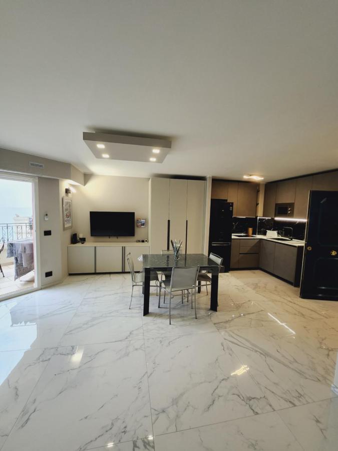 מנטון Exclusive Panoramic Sea View In Victoria Beach מראה חיצוני תמונה