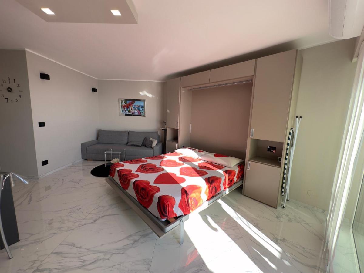 מנטון Exclusive Panoramic Sea View In Victoria Beach מראה חיצוני תמונה